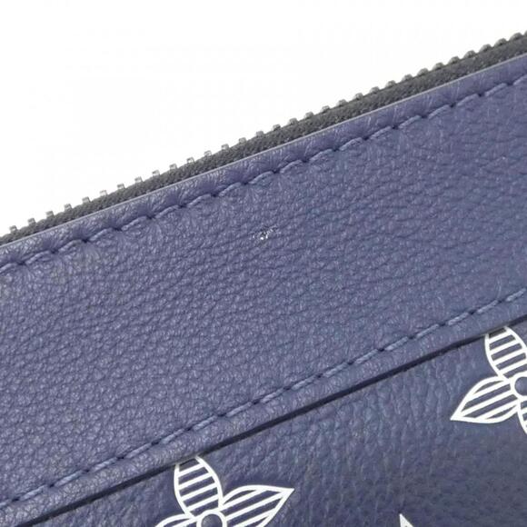 Louis Vuitton Monogram Shadow Pochette To Go M83382 Handbag - Picture 4 of 7